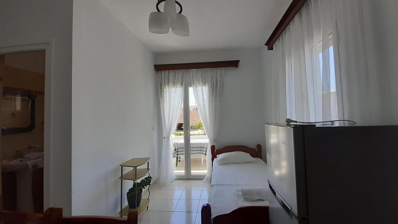 Villa Zotaj Ksamil Buitenkant foto