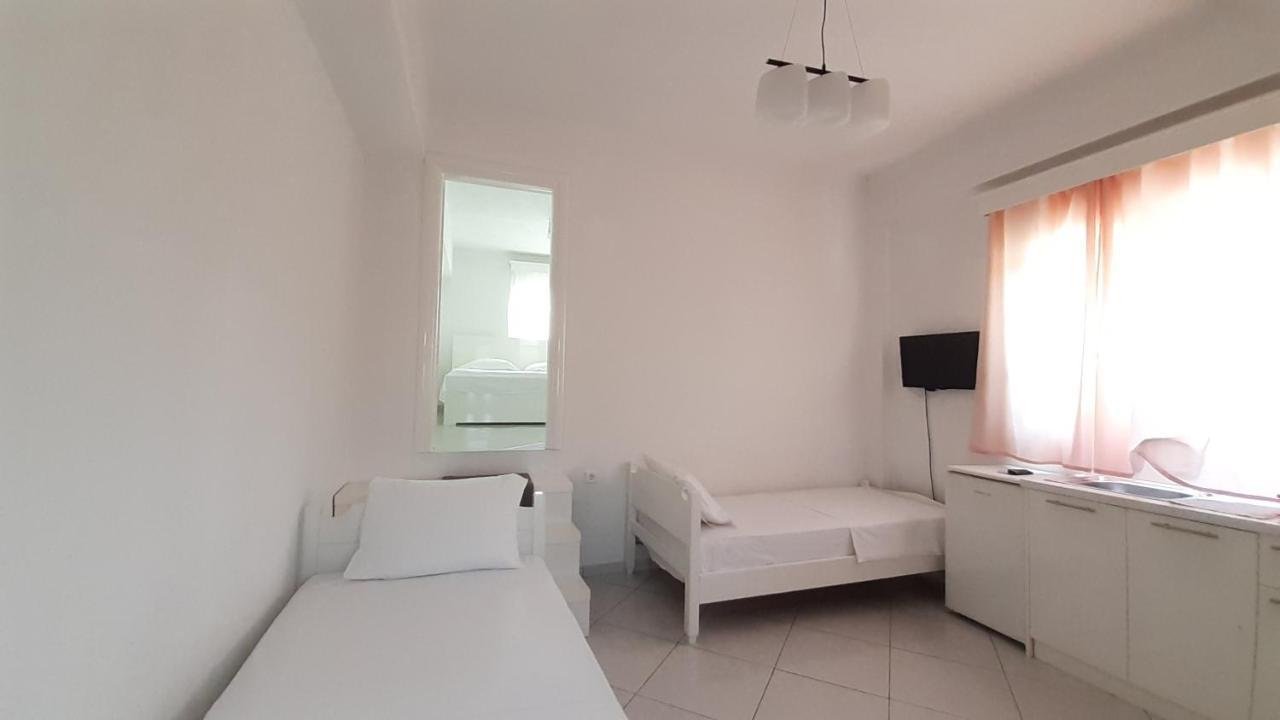 Villa Zotaj Ksamil Buitenkant foto
