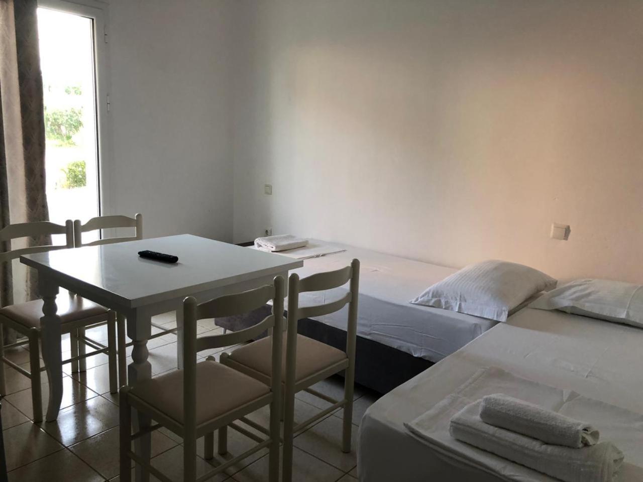 Villa Zotaj Ksamil Kamer foto